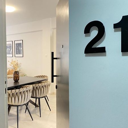 Central Boutique Twenty One นิโคเซีย ภายนอก รูปภาพ